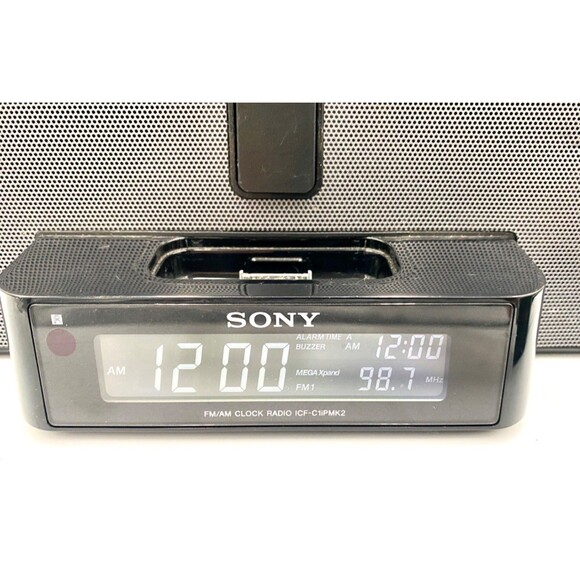 SONY Speaker Clock Radio 30 Pin iPod ICF-C1iP MK2 Dream Machine - 2 AVAILABLE - Picture 2 of 6